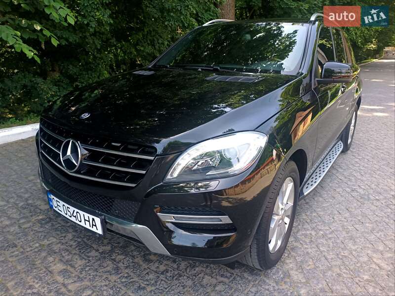 Внедорожник / Кроссовер Mercedes-Benz M-Class 2012 в Черновцах