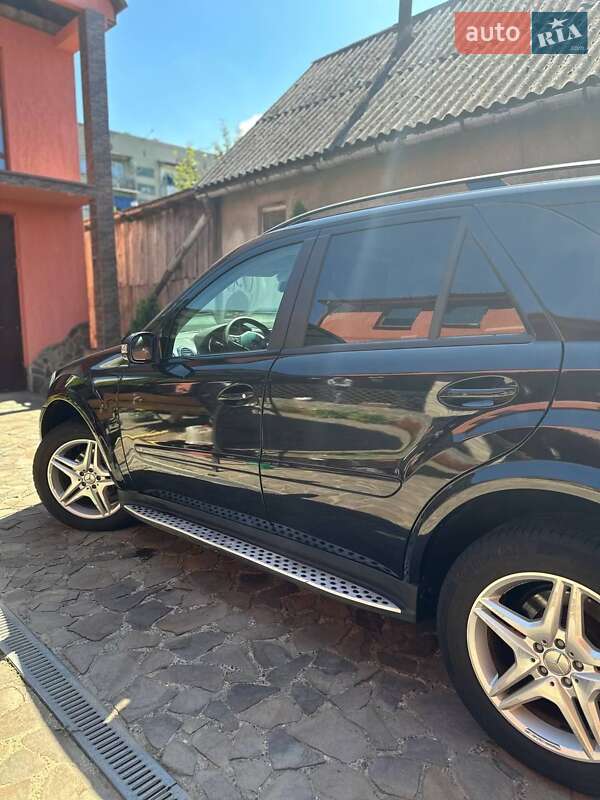 Внедорожник / Кроссовер Mercedes-Benz M-Class 2007 в Виноградове