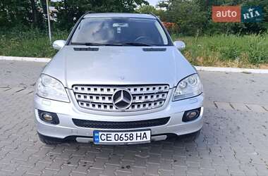 Позашляховик / Кросовер Mercedes-Benz M-Class 2006 в 