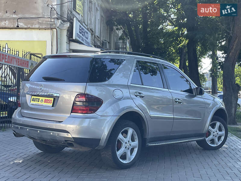 Внедорожник / Кроссовер Mercedes-Benz M-Class 2007 в Николаеве