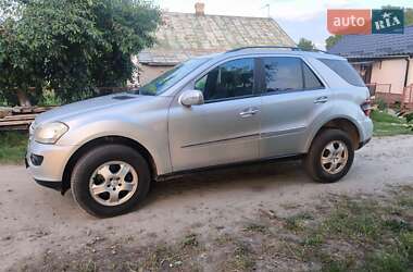 Позашляховик / Кросовер Mercedes-Benz M-Class 2007 в 