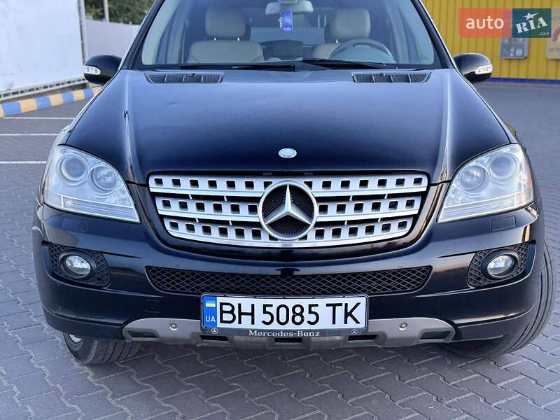 Mercedes-Benz M-Class 2008