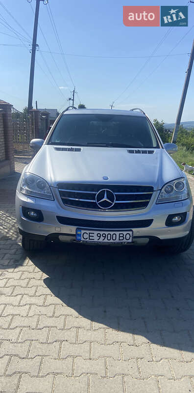 Mercedes-Benz M-Class 2008