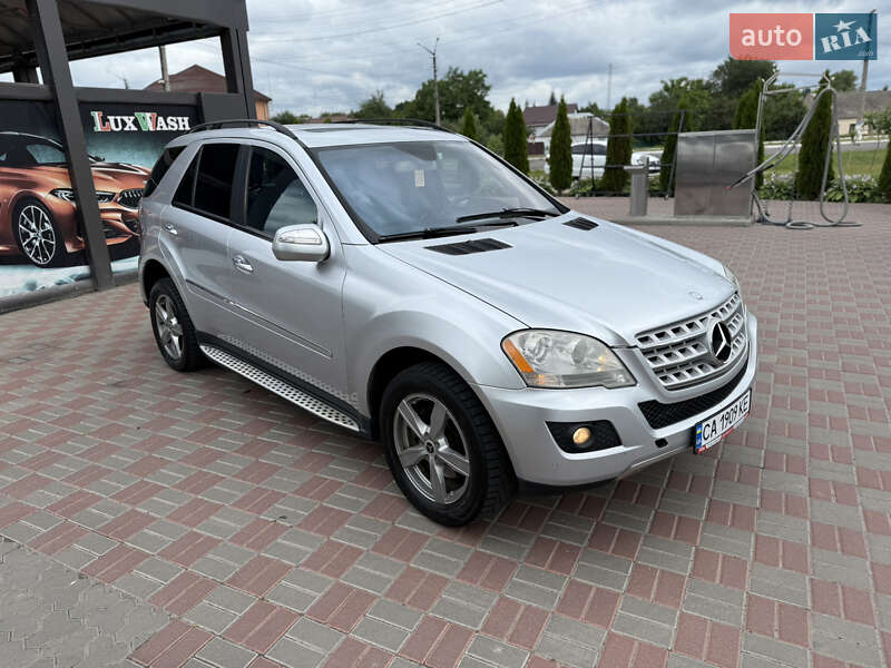 Внедорожник / Кроссовер Mercedes-Benz M-Class 2008 в Переяславе