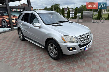 Внедорожник / Кроссовер Mercedes-Benz M-Class 2008 в 