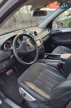 Позашляховик / Кросовер Mercedes-Benz M-Class 2007 в 