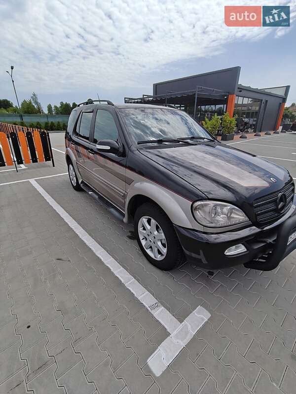 Внедорожник / Кроссовер Mercedes-Benz M-Class 2002 в Виннице