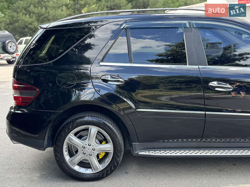 Позашляховик / Кросовер Mercedes-Benz M-Class 2007 в Запоріжжі