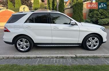 Внедорожник / Кроссовер Mercedes-Benz M-Class 2013 в 