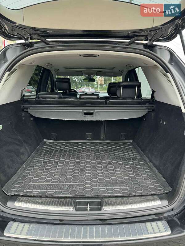 Внедорожник / Кроссовер Mercedes-Benz M-Class 2009 в Великих Мостах