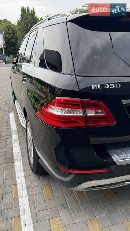 Внедорожник / Кроссовер Mercedes-Benz M-Class 2015 в Гайсине фото 4 Внедорожник / Кроссовер Mercedes-Benz M-Class 2015 в Гайсине