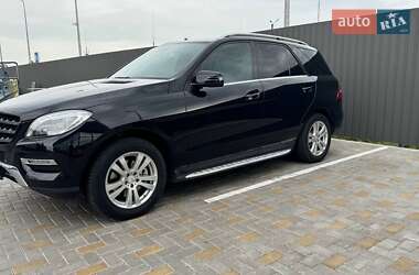 Позашляховик / Кросовер Mercedes-Benz M-Class 2015 в Гайсину