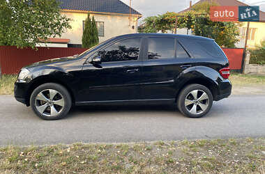 Внедорожник / Кроссовер Mercedes-Benz M-Class 2006 в 