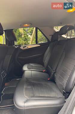 Внедорожник / Кроссовер Mercedes-Benz M-Class 2015 в 