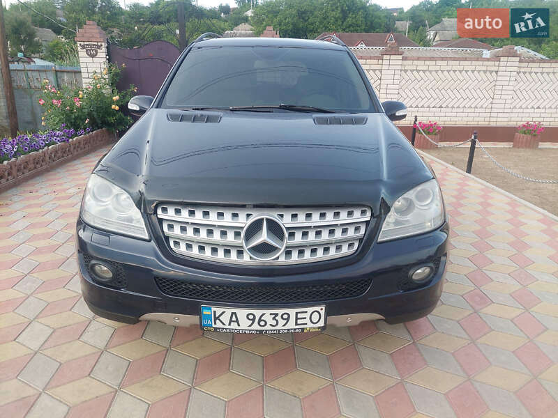 Внедорожник / Кроссовер Mercedes-Benz M-Class 2007 в Вознесенске