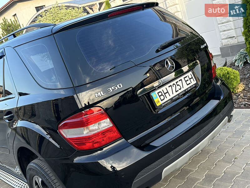 Внедорожник / Кроссовер Mercedes-Benz M-Class 2007 в Одессе