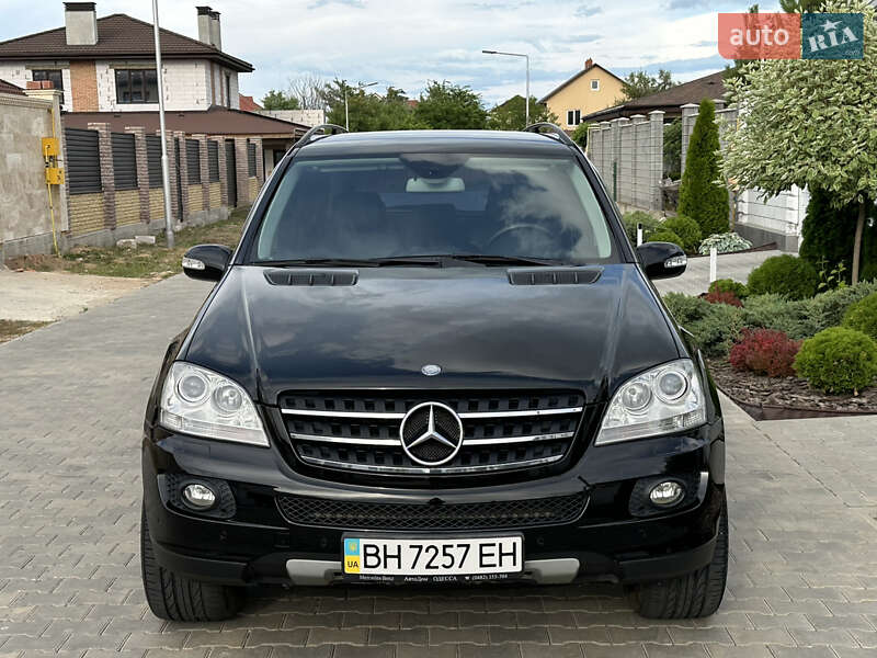 Внедорожник / Кроссовер Mercedes-Benz M-Class 2007 в Одессе