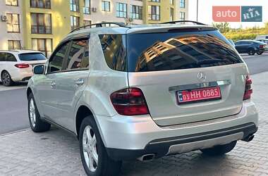 Внедорожник / Кроссовер Mercedes-Benz M-Class 2006 в 