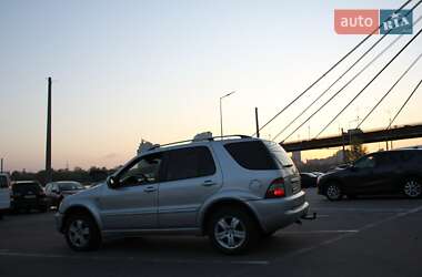 Позашляховик / Кросовер Mercedes-Benz M-Class 2001 в Києві