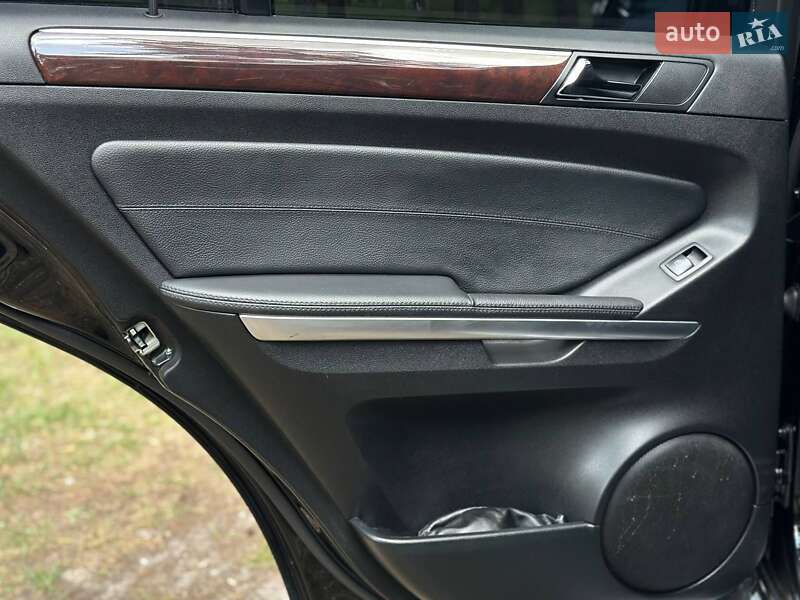 Внедорожник / Кроссовер Mercedes-Benz M-Class 2008 в Ахтырке
