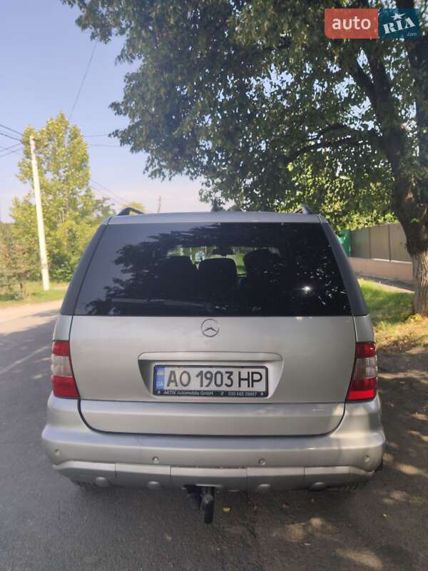 Внедорожник / Кроссовер Mercedes-Benz M-Class 2002 в Ужгороде