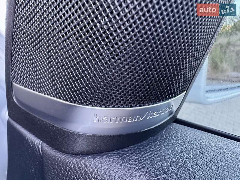 Позашляховик / Кросовер Mercedes-Benz M-Class 2015 в Одесі