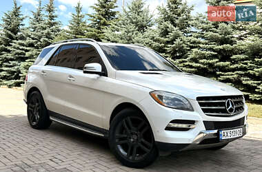 Внедорожник / Кроссовер Mercedes-Benz M-Class 2012 в 