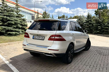 Внедорожник / Кроссовер Mercedes-Benz M-Class 2012 в 