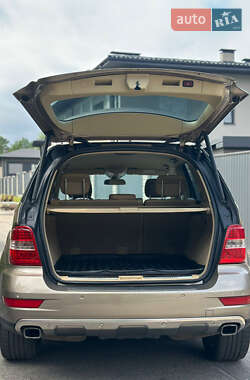 Внедорожник / Кроссовер Mercedes-Benz M-Class 2009 в 