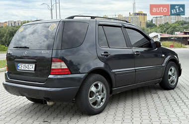 Внедорожник / Кроссовер Mercedes-Benz M-Class 2000 в 