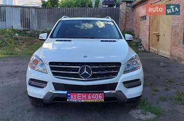 Внедорожник / Кроссовер Mercedes-Benz M-Class 2014 в 