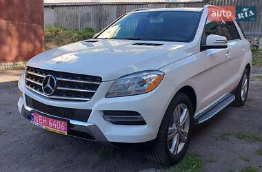 Внедорожник / Кроссовер Mercedes-Benz M-Class 2014 в 