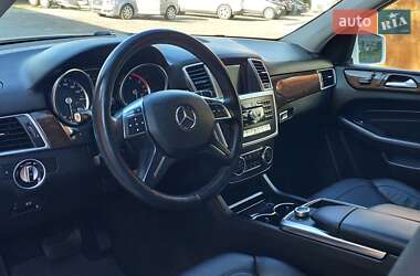 Внедорожник / Кроссовер Mercedes-Benz M-Class 2014 в 