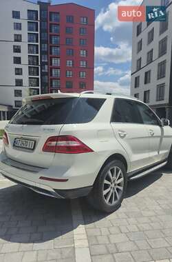 Внедорожник / Кроссовер Mercedes-Benz M-Class 2012 в 