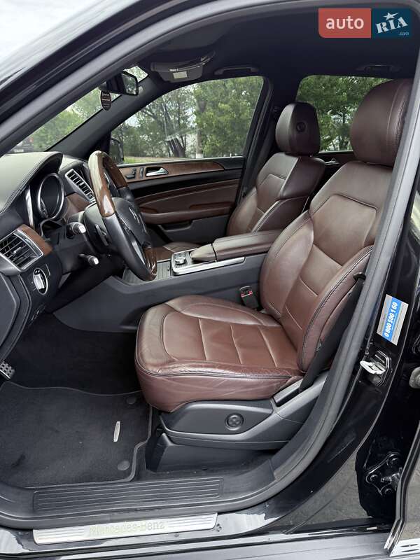Внедорожник / Кроссовер Mercedes-Benz M-Class 2012 в Каменском