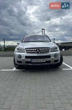 Внедорожник / Кроссовер Mercedes-Benz M-Class 2006 в 