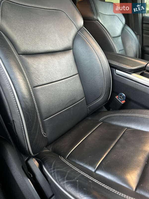 Внедорожник / Кроссовер Mercedes-Benz M-Class 2013 в Залещиках