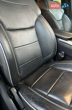 Внедорожник / Кроссовер Mercedes-Benz M-Class 2013 в 