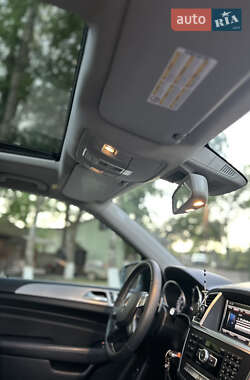 Внедорожник / Кроссовер Mercedes-Benz M-Class 2013 в 