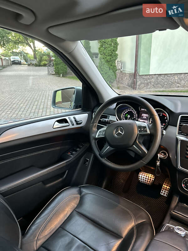 Внедорожник / Кроссовер Mercedes-Benz M-Class 2013 в Залещиках