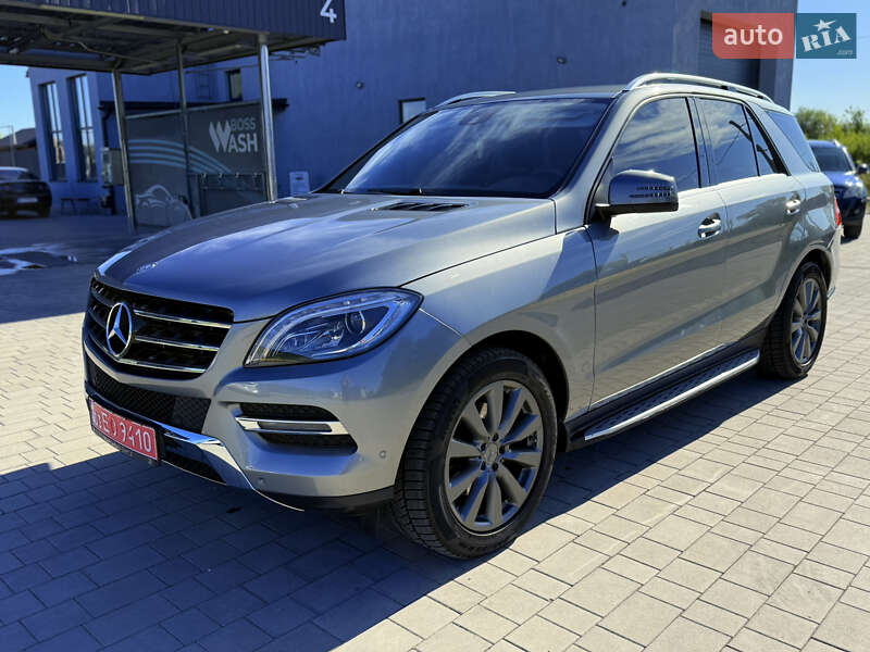 Позашляховик / Кросовер Mercedes-Benz M-Class 2015 в Виноградові