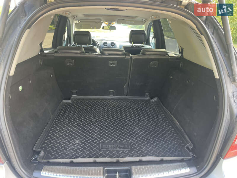 Позашляховик / Кросовер Mercedes-Benz M-Class 2008 в Києві