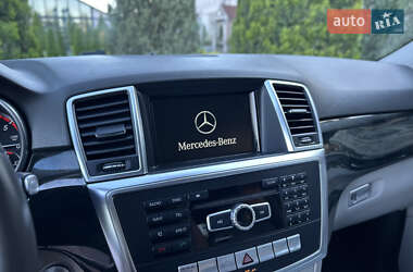 Внедорожник / Кроссовер Mercedes-Benz M-Class 2014 в 