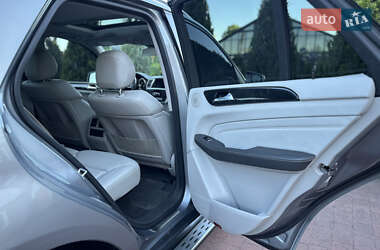 Внедорожник / Кроссовер Mercedes-Benz M-Class 2014 в 