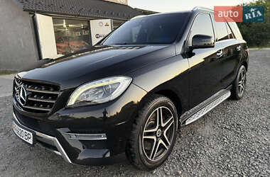 Внедорожник / Кроссовер Mercedes-Benz M-Class 2013 в 