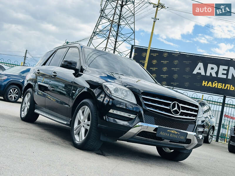 Внедорожник / Кроссовер Mercedes-Benz M-Class 2012 в Харькове