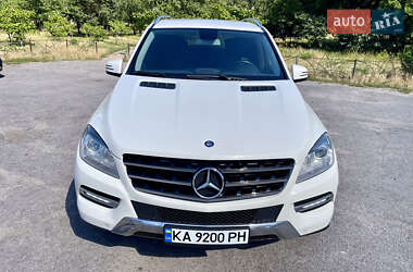 Внедорожник / Кроссовер Mercedes-Benz M-Class 2012 в 