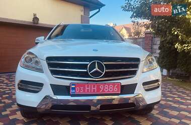 Внедорожник / Кроссовер Mercedes-Benz M-Class 2013 в 