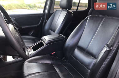 Внедорожник / Кроссовер Mercedes-Benz M-Class 2002 в 