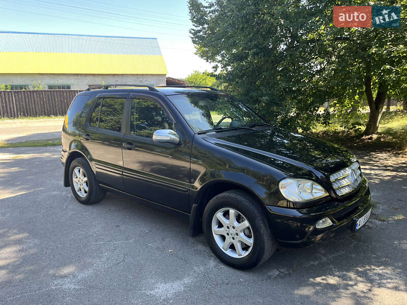 Внедорожник / Кроссовер Mercedes-Benz M-Class 2004 в Макарове